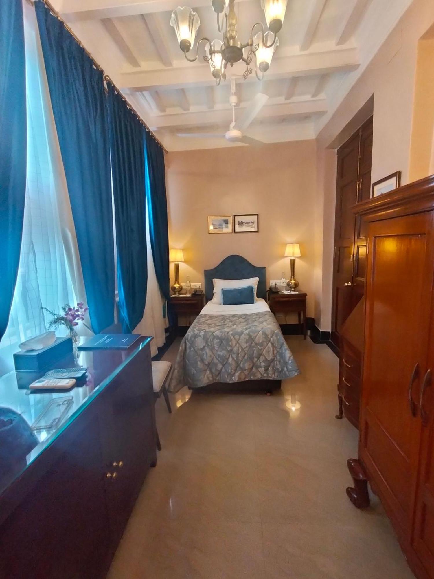 The Elgin Fairlawn, Kolkata Otel Dış mekan fotoğraf