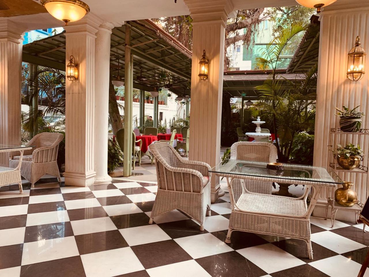 The Elgin Fairlawn, Kolkata Otel Dış mekan fotoğraf