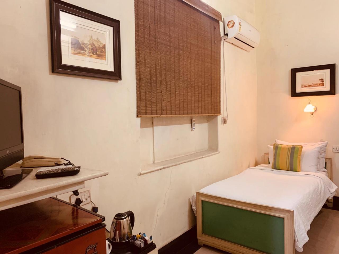The Elgin Fairlawn, Kolkata Otel Dış mekan fotoğraf
